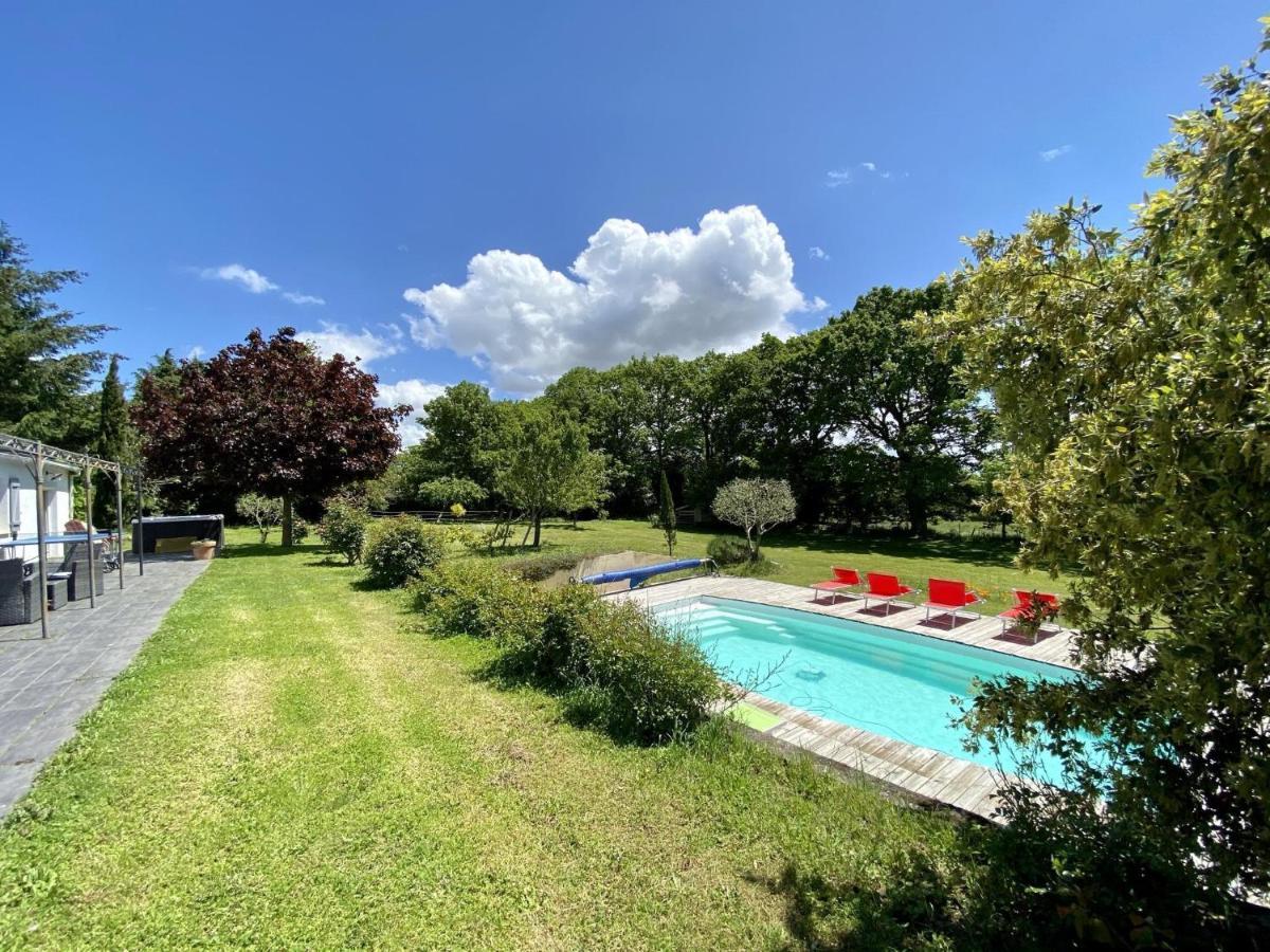 Borie Grande Vila Saint-Denis Exterior foto